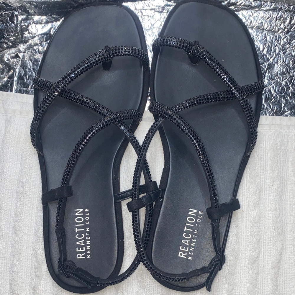 Reaction Kenneth Cole Black Embellished Strappy Flat Sandals